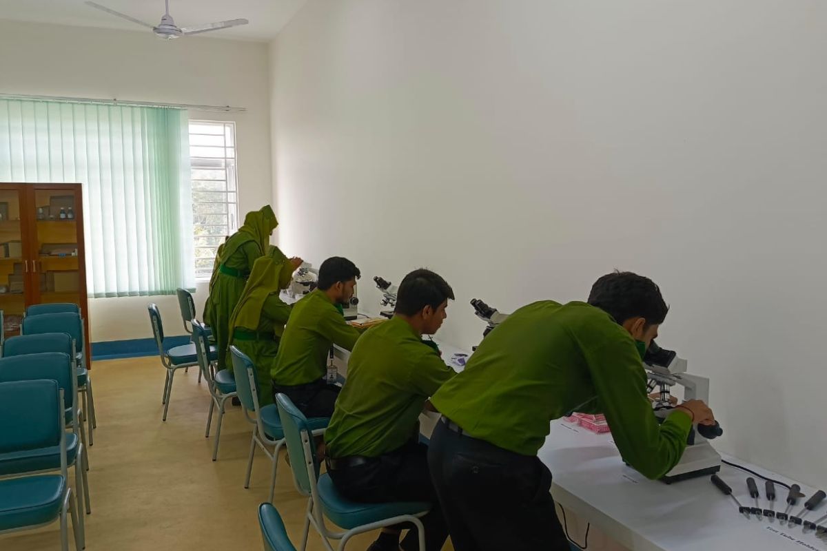 Microbiology Lab
